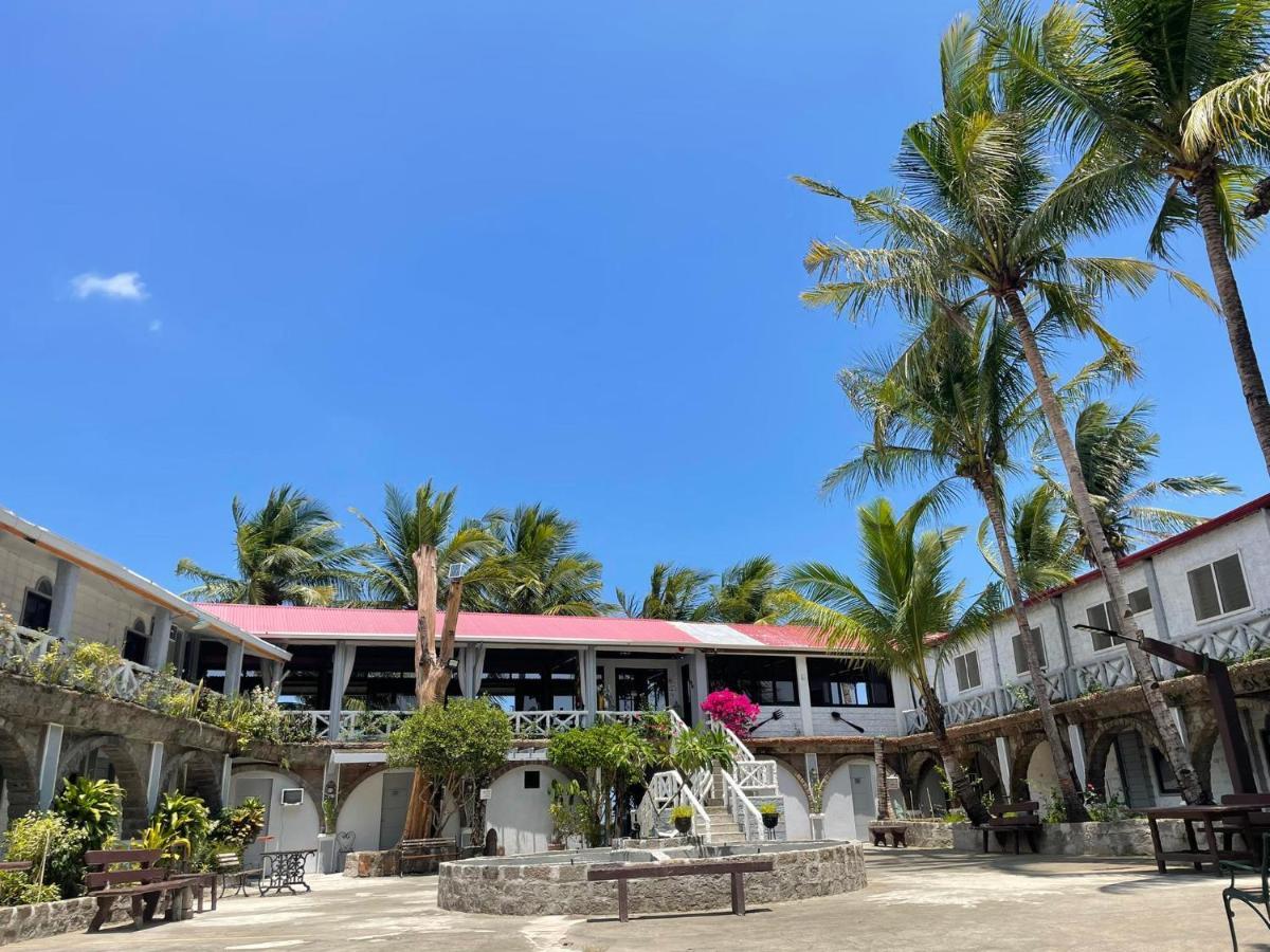 Sunbloom Beachfront Hotel And Restaurant Zambales Sinabacan Exterior foto