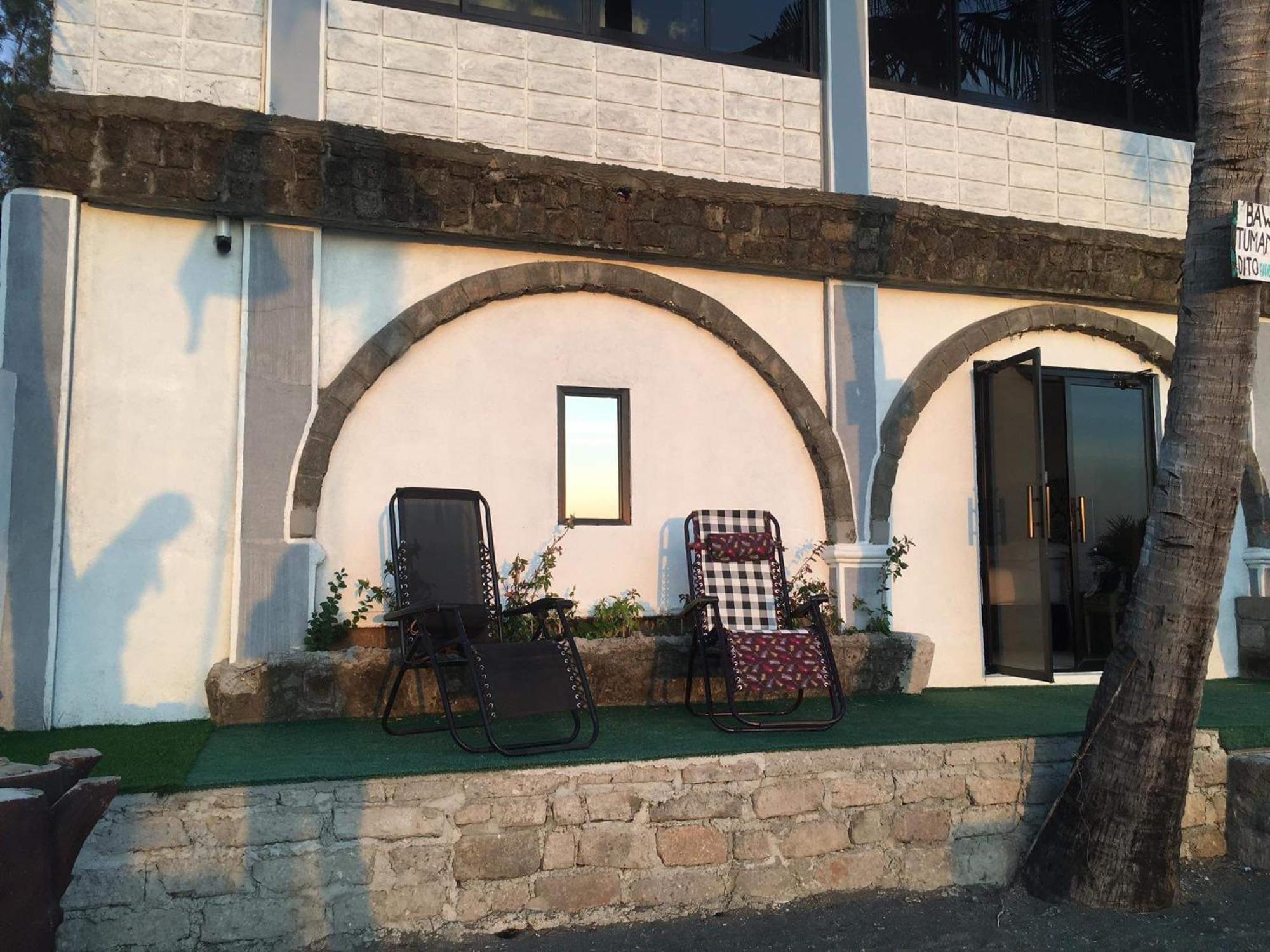Sunbloom Beachfront Hotel And Restaurant Zambales Sinabacan Zimmer foto